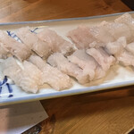 乃味芳 - 韓国産の鱧。国産とは食感も味も全然違った。ただし値段も4倍と、高騰しているらしい。