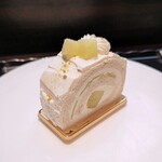 トシ・ヨロイヅカ 東京 - 