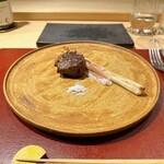 パルコ フィエラ - 美唄産蝦夷鹿タルタルステーキ、中富良野産土かけホワイトアスパラ＆サドルバックのパンチェッタ