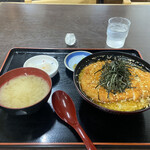 うんの食堂 - 冷やしカツ丼