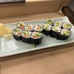Sushi Zen - ひもきゅう巻き　かっぱ巻き