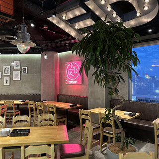 ELLE HALL Dining Sakae_2