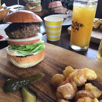 ルーフトップス - カマクラバーガー