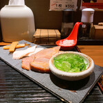 神楽 海老で鯛を釣る麺堂 - 