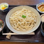 Tamura - うどん定食ミニマグロ丼付き890円