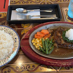 レストラン メキシコ - 和風ハンバーグ 1650円。