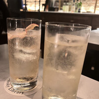 TOKYO Whisky Library - 