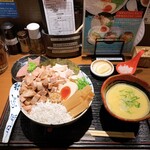 神楽 海老で鯛を釣る麺堂 - 