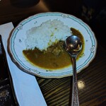 志喜亭 - パン、カレー、ライスと選べるけど何時もカレーーに。ビリからだけど牛肉の旨味が加わって美味しい。ステーキはがっつきすぎて写真忘れた