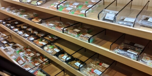 ホーユーサービスセンター - 勇払（コンビニ・スーパー）の写真