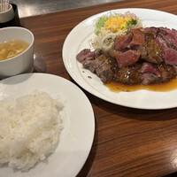 キャトルラパン 北梅田 -  キャトルラパン 北梅田 -