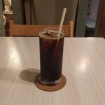 Brunch Cafe UALLEY - ロングブラックコールド(450円)