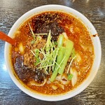 Shian Tou Shou Men Shu Rou - 麻辣刀削麺 820円、麺大盛り 100円
                        2023年7月6日ランチ