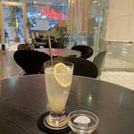 Kafe Rafine - 夏にオススメ！レモンスカッシュ
      900円