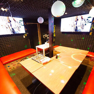 Telephone reservation required ◆ Enjoy our signature dishes in a completely soundproof Karaoke room