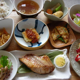 スージークーパー_0