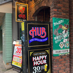 HUB - お馴染み【HUB 八王子店】さん。
            
            八王子北口、放射線通りユーロード沿いのビル地下にあります。