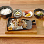 Grilled Shamonokuwa set meal