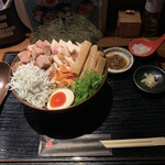 神楽 海老で鯛を釣る麺堂 - 