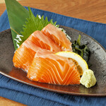 Domestic salmon sashimi/Japanese salmon and pickled radish yukhoe each