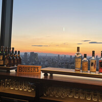DINING & BAR TABLE 9 TOKYO - 