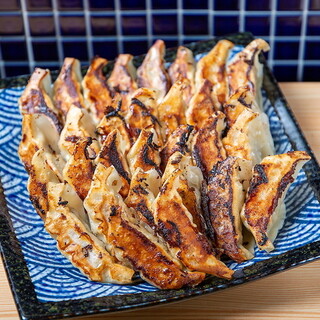 [Good value for money] All-you-can-eat Gyoza / Dumpling /fried chicken for 800 yen