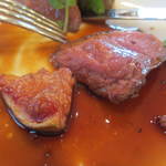 マリーゴールド門司港迎賓館 - カモと蓬莱無花果