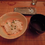 Ebisukuroiwa - 山椒と鱧の土鍋ご飯