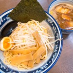 Shinkurofune - 豚骨つけ麺