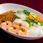 Seafood ankake Yakisoba (stir-fried noodles)