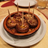 Bar Espanol LA BODEGA 大阪店 - ブラウンマッシュルームのアヒージョ