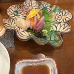 おきがる日本料理 よはく - ホタテ、ブリ、マグロ