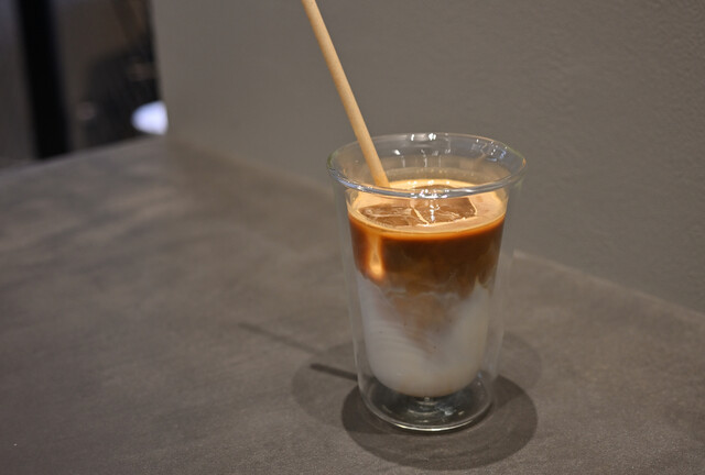 Swell Coffee Roasters lab （スウェルコーヒーロースターズラボ