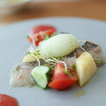 Trattoria esse - 太刀魚の炙りと白桃 ライムのジェラート☆