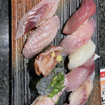 沼津魚がし鮨 流れ鮨 御殿場店 - 