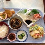 ドライブインくりや - 日替わり　おまかせ定食