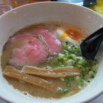 俺のラーメン あっぱれ屋 - こくまろ塩ラーメン(７００円)