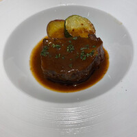 マンジャーモ - 