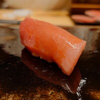 鮨 龍次郎 - 宮城県塩竈旋網109.6kgの中トロ