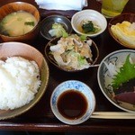 旬菜織部 - 2013.7鰹たたき・出し巻き・豚しゃぶサラダ定食