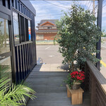 麺食堂 みぎた - ラーメン屋さんらしからぬ佇まい。