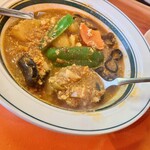 スープカレー やまやまや - キーマがスープに溶け込んでる