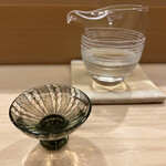 日本橋蛎殻町 すぎた - かぶとむし