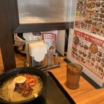 カルビ丼とスン豆腐専門店 韓丼 - 