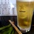 焼鳥 あばれん坊 - ドリンク写真:生ビールとお通し（スナップエンドウのお浸し）