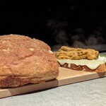 nishinakasu泥川武士 - 美味しいフォカッチャを使って卵サンドを作ってくれる