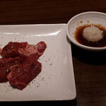 ワンカルビ - ひとくち赤身ロースステーキさっぱりおろしポン酢　2023.7