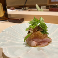 すし宮川 - 金目鯛、しそ、茗荷、ねぎ、ポン酢和えのおろし