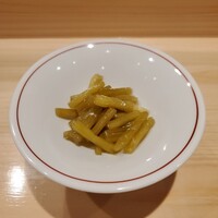 鮨 信海 - 葉わさびのみりん漬け