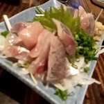 アジの刺身